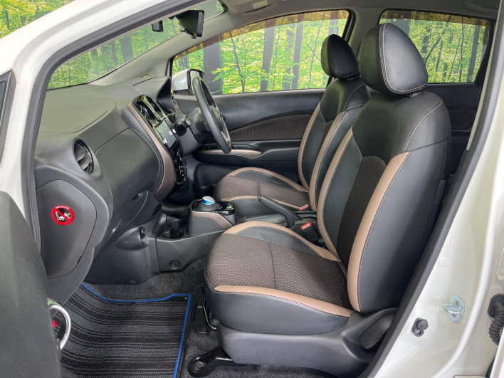 2017 Nissan Note DAA-HE12 (UW-69ef583055fa4)[21]