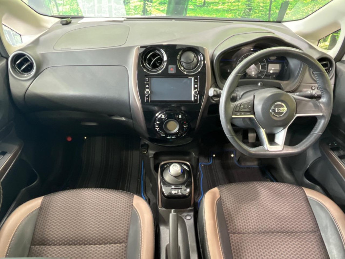 2017 Nissan Note DAA-HE12 (UW-69ef583055fa4)[22]