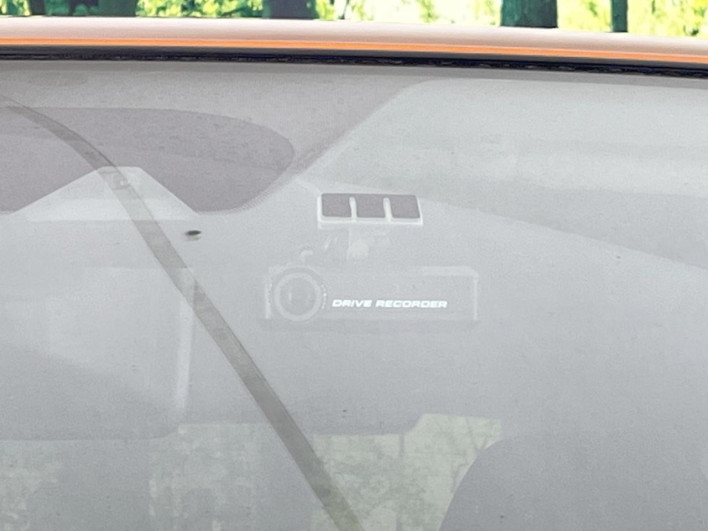 2017 Nissan Note DAA-HE12 (UW-69ef58327fb8d)[7]