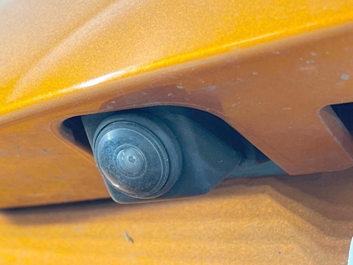 2017 Nissan Note DAA-HE12 (UW-69ef58327fb8d)[25]