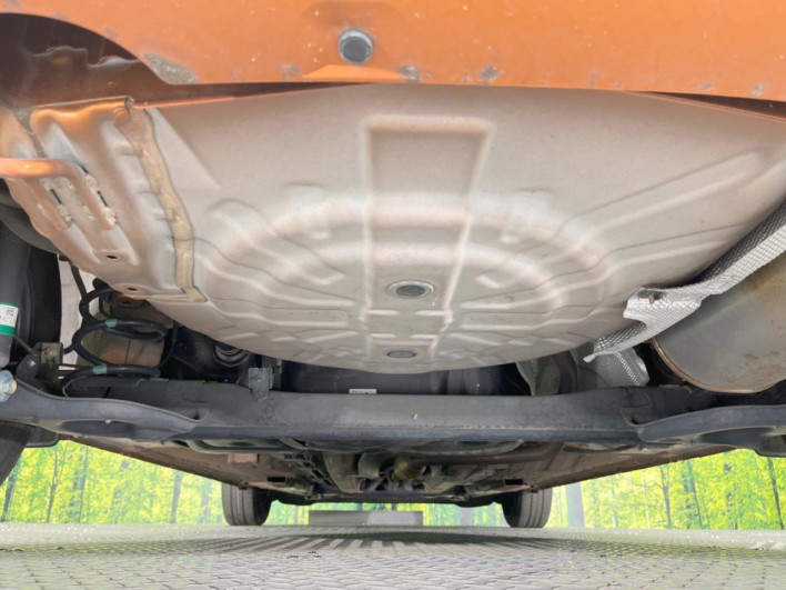 2017 Nissan Note DAA-HE12 (UW-69ef58327fb8d)[26]