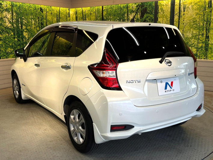 2018 Nissan Note DAA-HE12 (UW-69ef5832a95c6)[7]