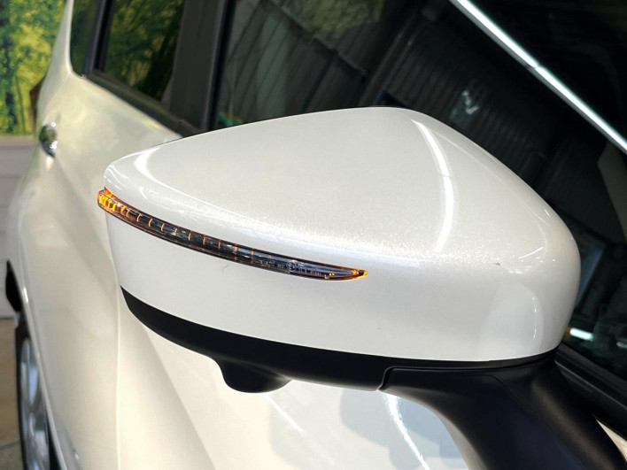 2018 Nissan Note DAA-HE12 (UW-69ef5832a95c6)[22]