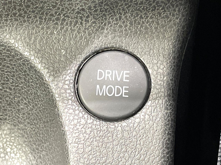 2019 Nissan Note DAA-HE12 (UW-69ef5832c97e7)[24]