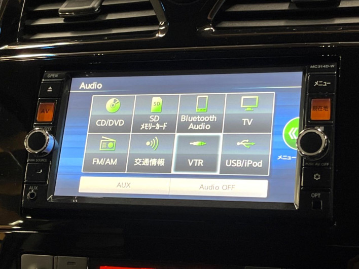 2015 Nissan Serena DAA-HFC26 (UW-69ef58356fa19)[26]