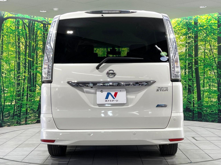 2015 Nissan Serena DAA-HFC26 (UW-69ef58360afaa)[10]
