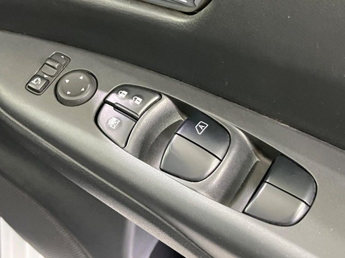 2021 Nissan Serena 6AA-HFC27 (UW-69ef5836d0968)[18]