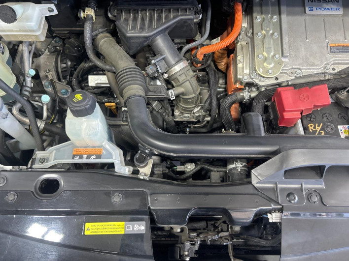 2021 Nissan Serena 6AA-HFC27 (UW-69ef5836e8b25)[4]