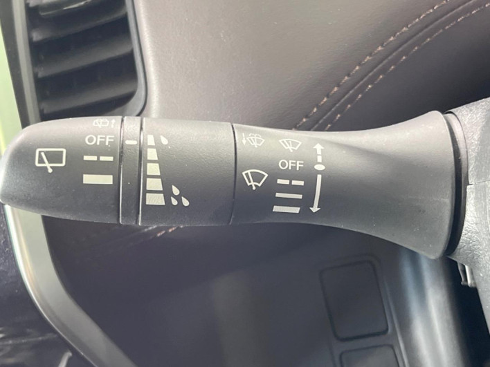 2021 Nissan Serena 6AA-HFC27 (UW-69ef58375f8bf)[29]