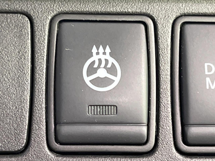 2021 Nissan Serena 6AA-HFC27 (UW-69ef58375f8bf)[21]