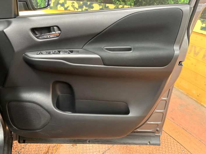 2021 Nissan Serena 6AA-HFC27 (UW-69ef5838777b2)[24]