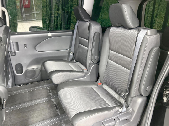 2022 Nissan Serena 6AA-HFC27 (UW-69ef5838d7948)[20]