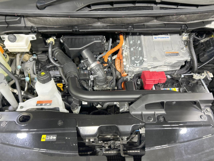 2022 Nissan Serena 6AA-HFC27 (UW-69ef5838d7948)[4]