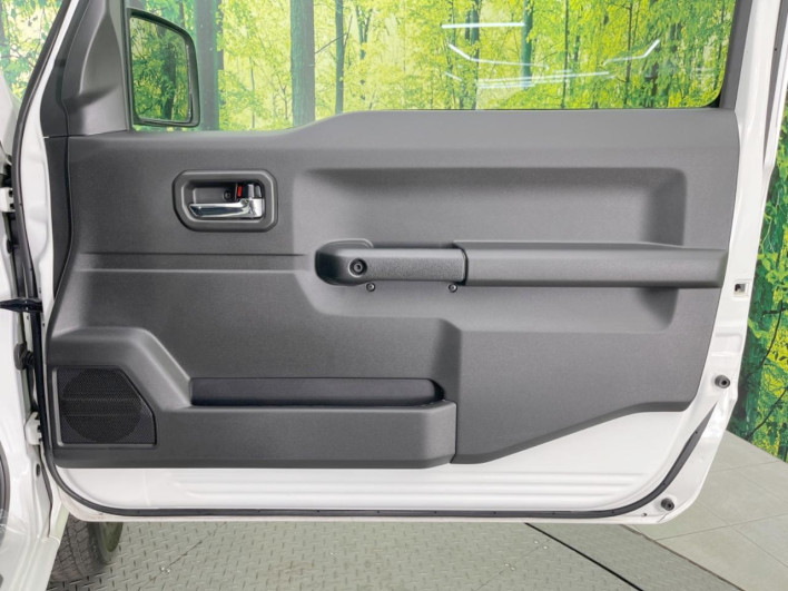 2019 Suzuki Jimny 3BA-JB64W (UW-69ef58398a850)[28]