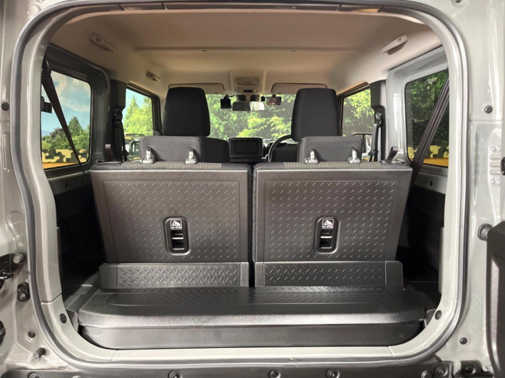 2024 Suzuki Jimny Sierra 3BA-JB74W (UW-69ef584145d58)[13]