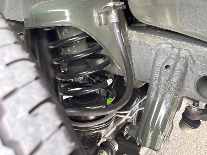 2024 Suzuki Jimny Sierra 3BA-JB74W (UW-69ef584167c06)[12]