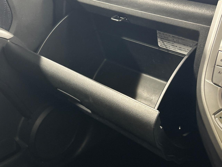 2009 Honda Zest Spark DBA-JE1 (UW-69ef584300044)[13]