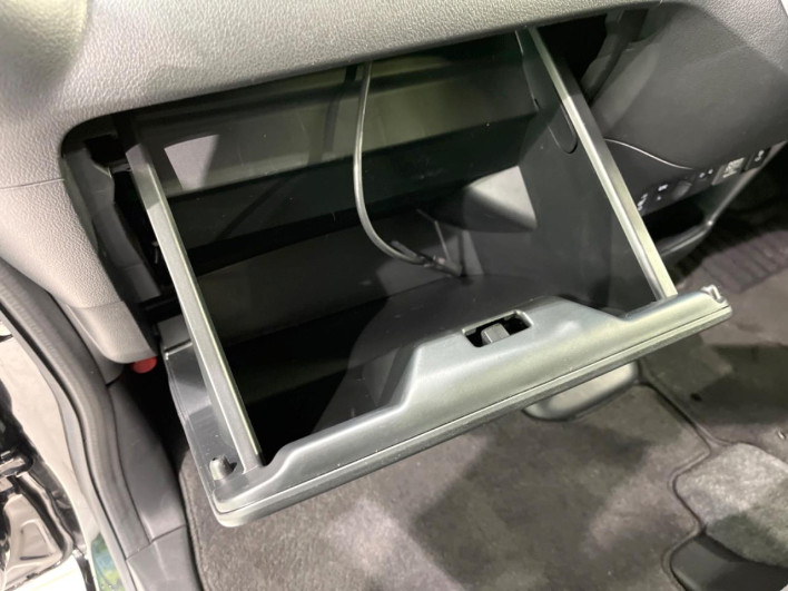 2017 Honda N-BOX DBA-JF1 (UW-69ef5844c3f0f)[4]