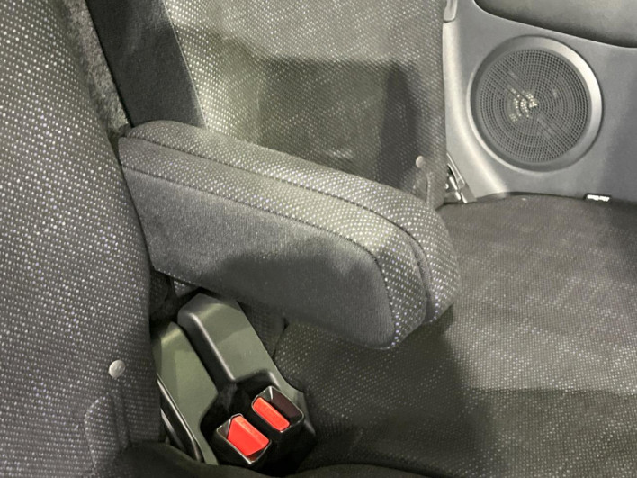 2017 Honda N-BOX DBA-JF1 (UW-69ef5844c3f0f)[21]