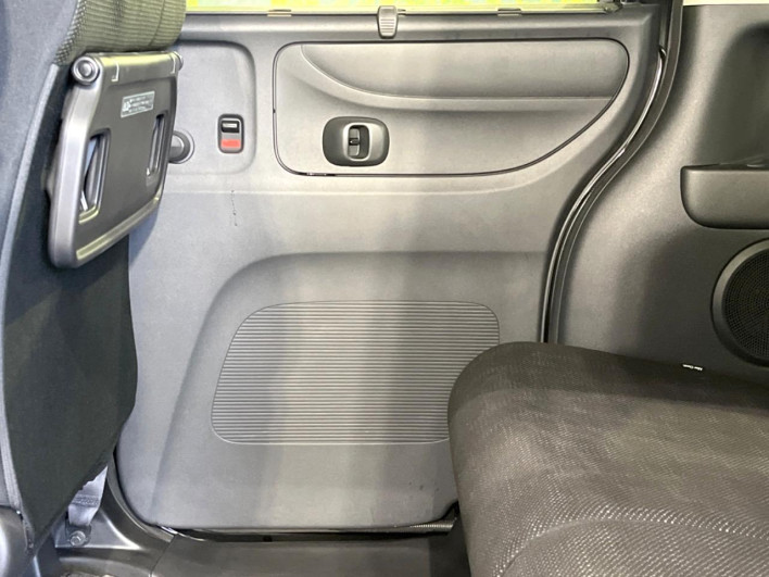 2017 Honda N-BOX DBA-JF1 (UW-69ef5844c3f0f)[9]