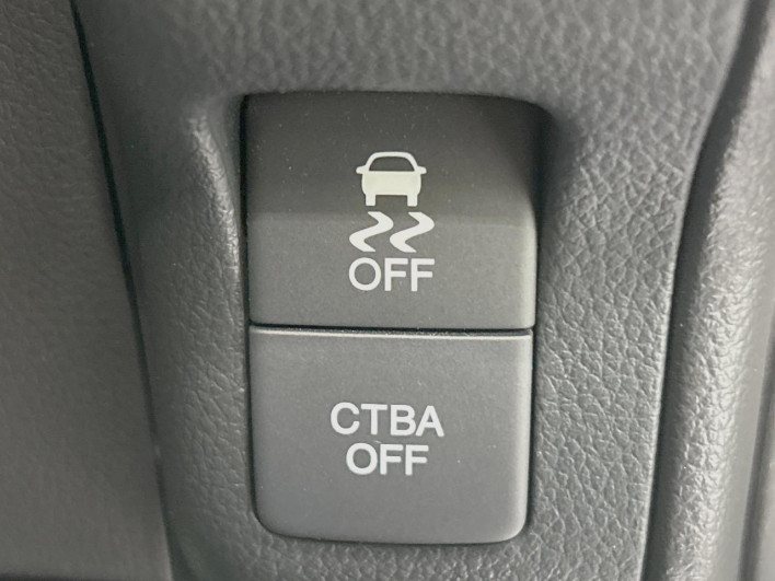 2016 Honda N-BOX CUSTOM DBA-JF1 (UW-69ef5844f3db3)[28]