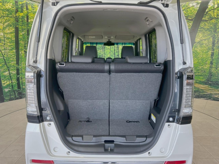 2016 Honda N-BOX CUSTOM DBA-JF1 (UW-69ef5844f3db3)[13]