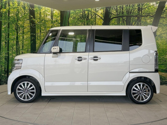2016 Honda N-BOX CUSTOM DBA-JF1 (UW-69ef5844f3db3)[7]