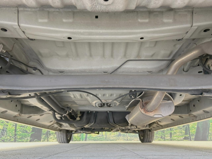 2016 Honda N-BOX CUSTOM DBA-JF1 (UW-69ef5844f3db3)[9]