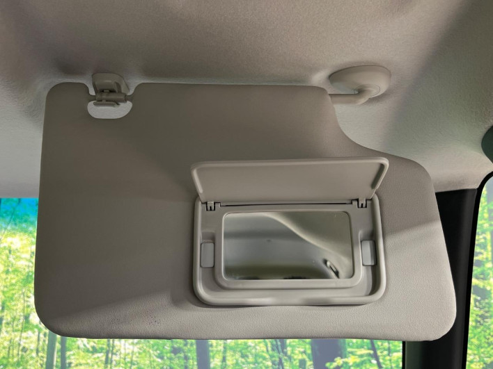 2017 Honda N-BOX DBA-JF2 (UW-69ef58467ec51)[22]