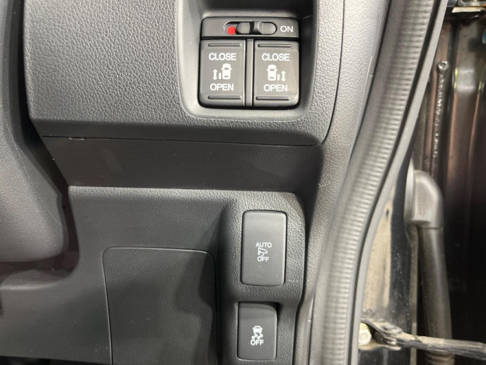 2017 Honda N-BOX DBA-JF2 (UW-69ef58467ec51)[13]