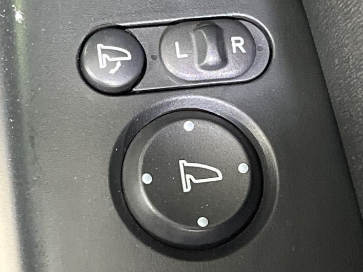 2017 Honda N-BOX DBA-JF2 (UW-69ef58467ec51)[10]