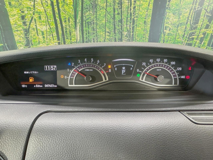 2019 Honda N-BOX CUSTOM DBA-JF3 (UW-69ef584764f3e)[18]