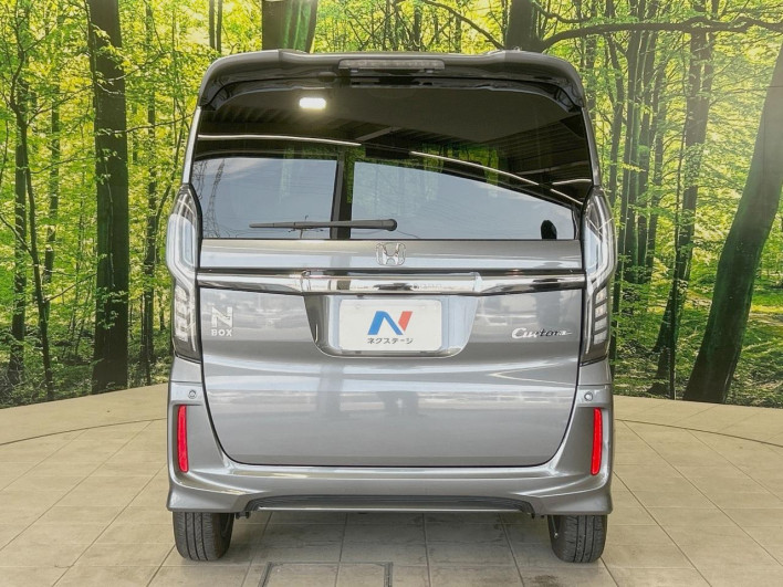 2019 Honda N-BOX CUSTOM DBA-JF3 (UW-69ef584764f3e)[21]