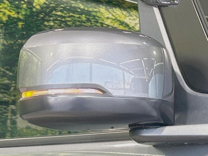 2019 Honda N-BOX CUSTOM DBA-JF3 (UW-69ef584764f3e)[25]