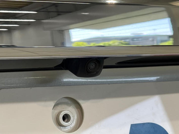 2020 Honda N-BOX CUSTOM 6BA-JF3 (UW-69ef584949292)[17]