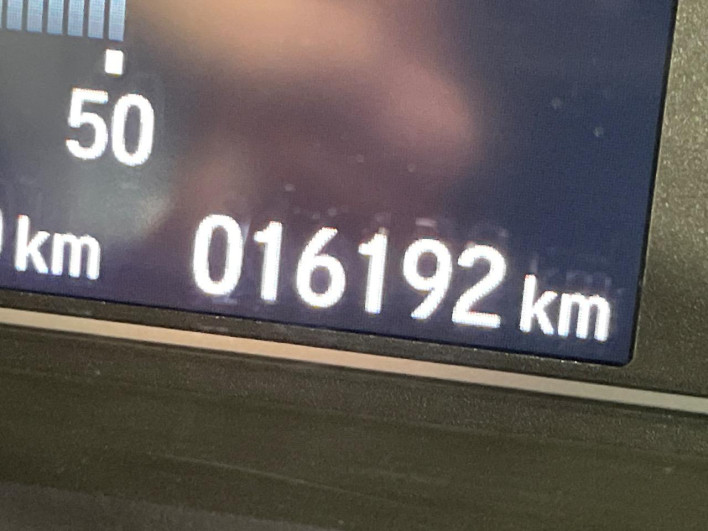 2017 Honda N-BOX CUSTOM DBA-JF3 (UW-69ef584a4cdc1)[2]