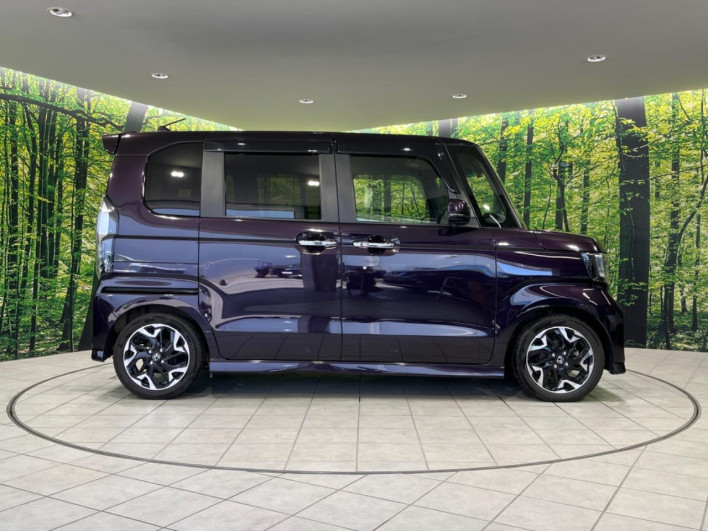 2020 Honda N-BOX CUSTOM 6BA-JF3 (UW-69ef584a83cd3)[10]