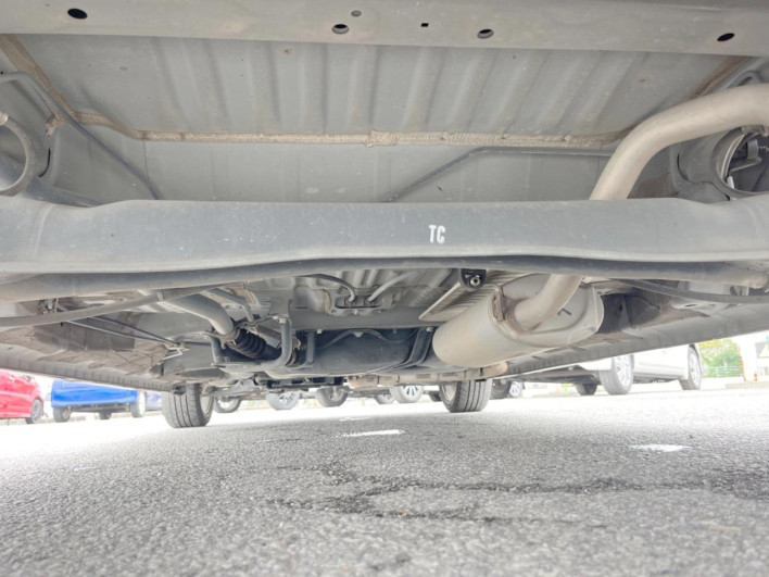 2021 Honda N-BOX CUSTOM 6BA-JF3 (UW-69ef584ac782f)[25]