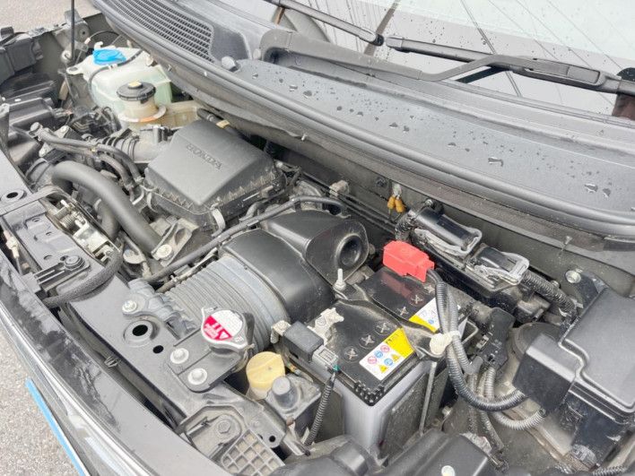 2021 Honda N-BOX CUSTOM 6BA-JF3 (UW-69ef584ac782f)[13]