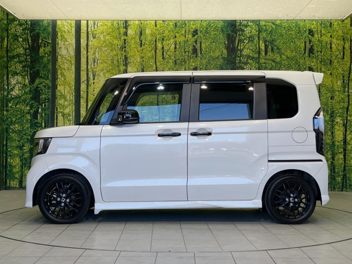 2022 Honda N-BOX CUSTOM 6BA-JF3 (UW-69ef584c020c4)[10]
