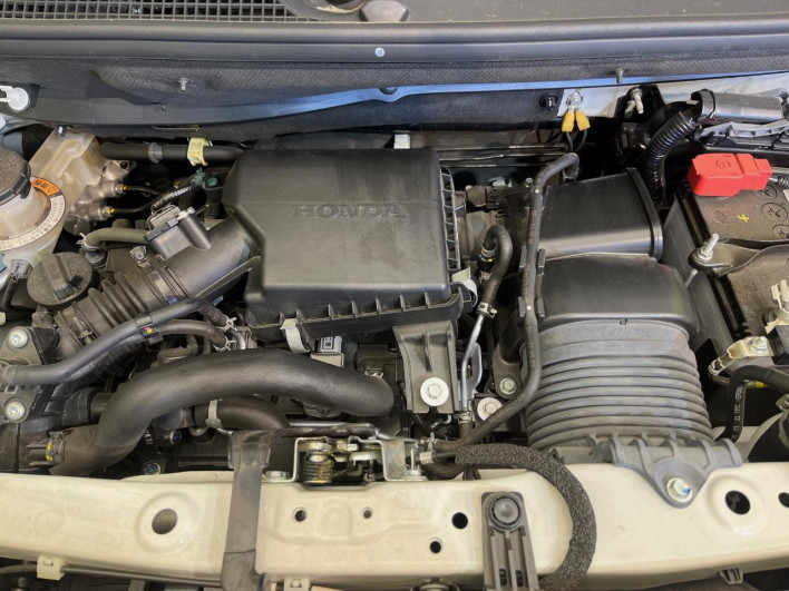 2022 Honda N-BOX CUSTOM 6BA-JF3 (UW-69ef584c020c4)[12]