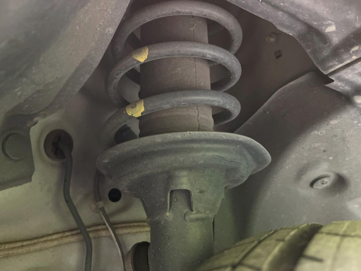 2022 Honda N-BOX CUSTOM 6BA-JF3 (UW-69ef584c020c4)[18]