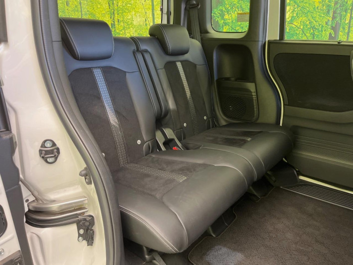 2022 Honda N-BOX CUSTOM 6BA-JF3 (UW-69ef584c020c4)[20]