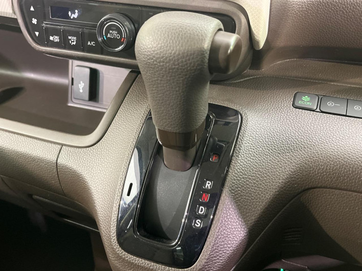 2021 Honda N-BOX 6BA-JF3 (UW-69ef584c4aa66)[29]