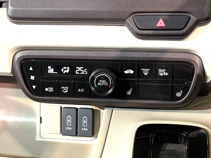 2020 Honda N-BOX 6BA-JF4 (UW-69ef584e9f268)[15]