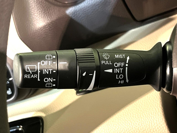 2020 Honda N-BOX 6BA-JF4 (UW-69ef584e9f268)[24]