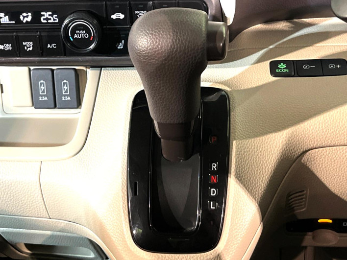 2020 Honda N-BOX 6BA-JF4 (UW-69ef584e9f268)[17]