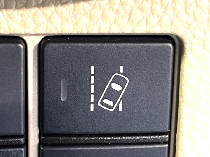 2020 Honda N-BOX 6BA-JF4 (UW-69ef584e9f268)[10]