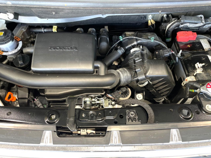 2023 Honda N-BOX CUSTOM 6BA-JF5 (UW-69ef58504a202)[4]