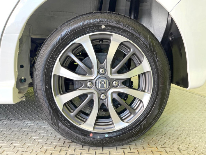 2025 Honda N-BOX CUSTOM 6BA-JF5 (UW-69ef585247a9a)[18]